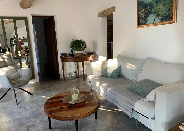 Prox Saint-tropez - Maison 3 Chambres- 3 Km