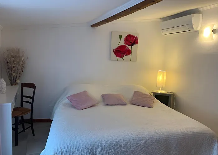 Prox Saint-tropez - Maison 3 Chambres- 3 Km Grimaud