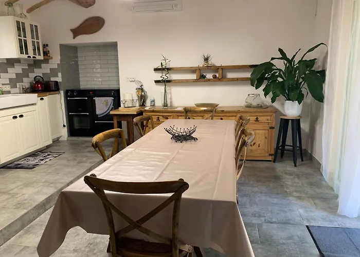 Prox Saint-tropez - Maison 3 Chambres- 3 Km